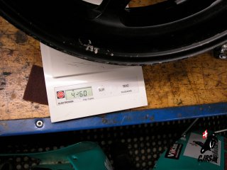 Hvorfor vejer en Yamaha TZM 250 kun 100kg.. del 2