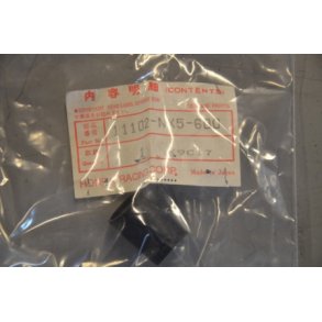 Rubber plug 11102-NX5-600 Honda RC