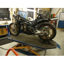 Suzuki RG 500 mk 4 Komplet restaurering fra inderst til yderst.