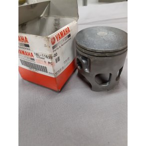 Yamaha Stempel 18L-11636-00