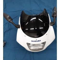 Suzuki RGV 250 komplet frontkbe med parabol - sidespejle 