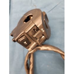 Suzuki RGV 250 venstre styrkontakt komplet