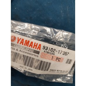Yamaha Oil seal 93102-17357