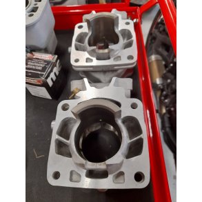 Cylinderkit Suzuki RGV 250 