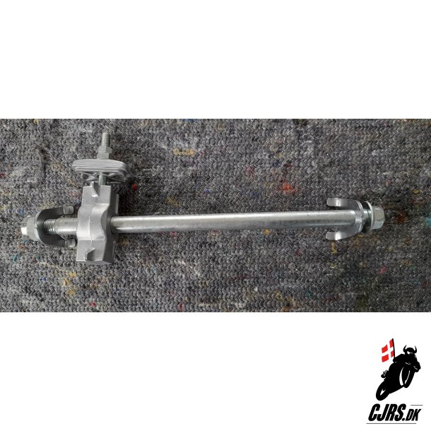 Yamaha RD 350 Bagaksel komplet med 1 kdestrammer 29L