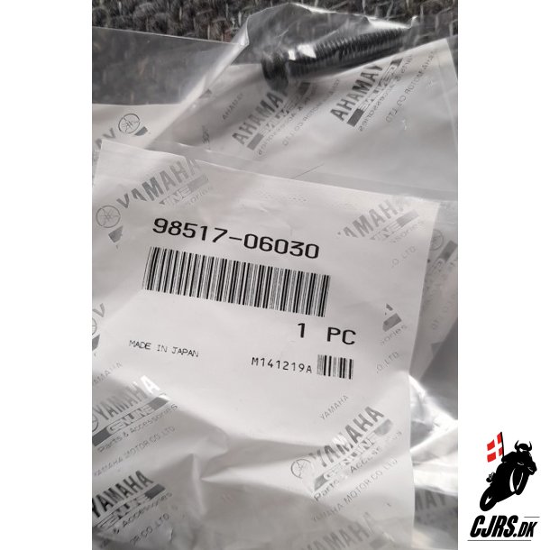 Yamaha RD 350 PH skrue 98517-06030