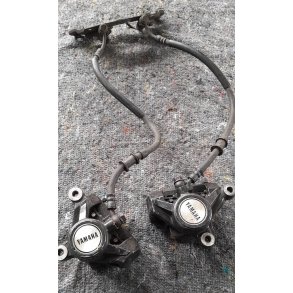Yamaha RD 350 Forbremse Calibre med bremseslanger og fordeler stykke 