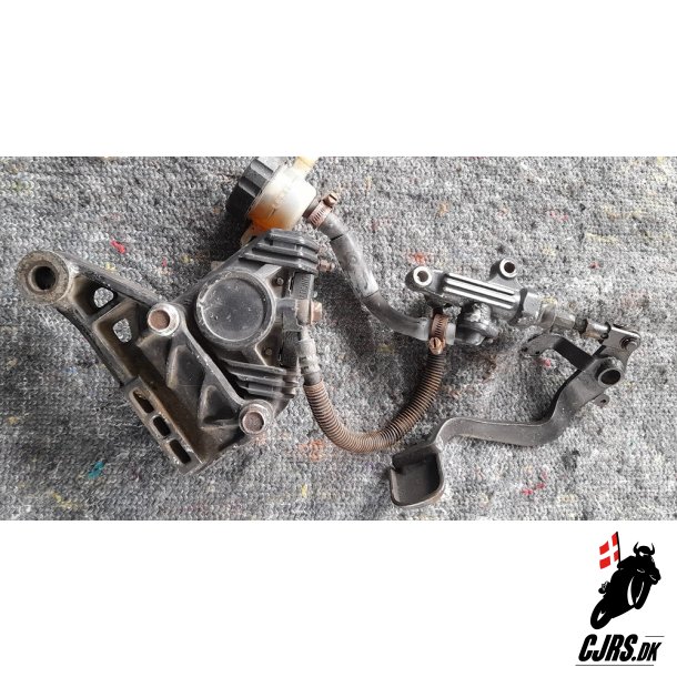 Yamaha RD 350 Bagbremse Caliber / ophng / bremseslange / bremsepedal / mastercylinder