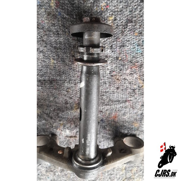 Yamaha RD 350 T-stykke