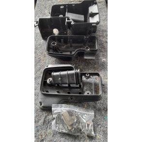 Yamaha RD 350 Luftfilterkasse komplet pris pr. stk