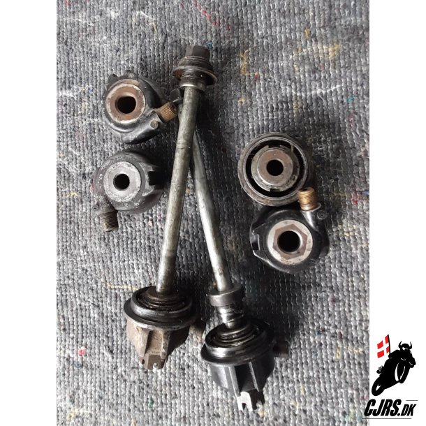 Yamaha RD 350 Spedometer drev / forhjulsaksel