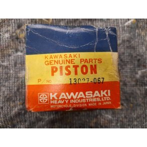 KAWASAKI KZ750 Stempel 13027-067