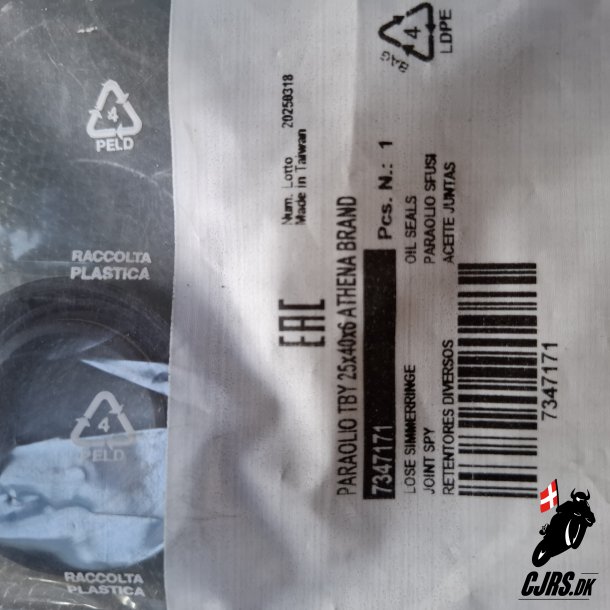 Yamaha pakds. motor 25x40x6