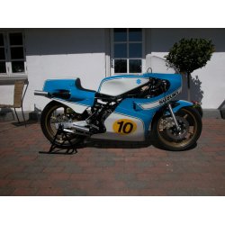 Suzuki RG 500 mk 4 Komplet restaurering fra inderst til yderst.