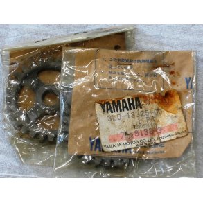 Gearhjul pumpe Yamaha 3LD-13325-00