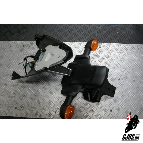 Nummerpladeophng kompl. med lygter Yamaha YZF-R6 
