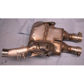 Yamaha R1 type BX46 Central Lyddmper m.servo